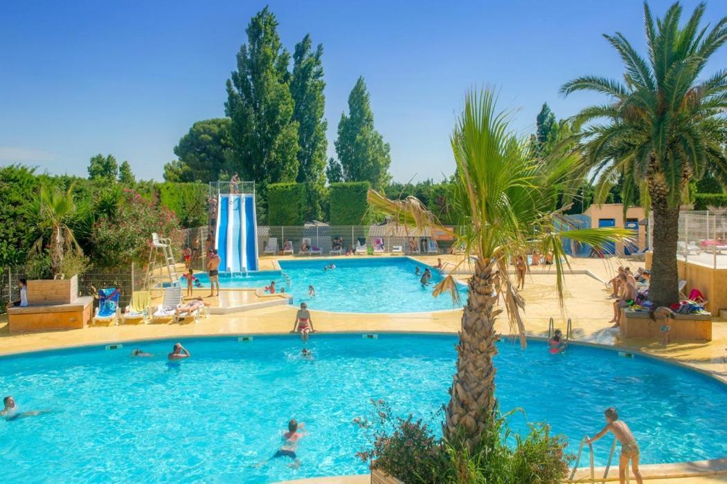Mobilhome Au Camping Les Salins De La Gardiole Ex Camping Europe Vic-la-Gardiole Zewnętrze zdjęcie