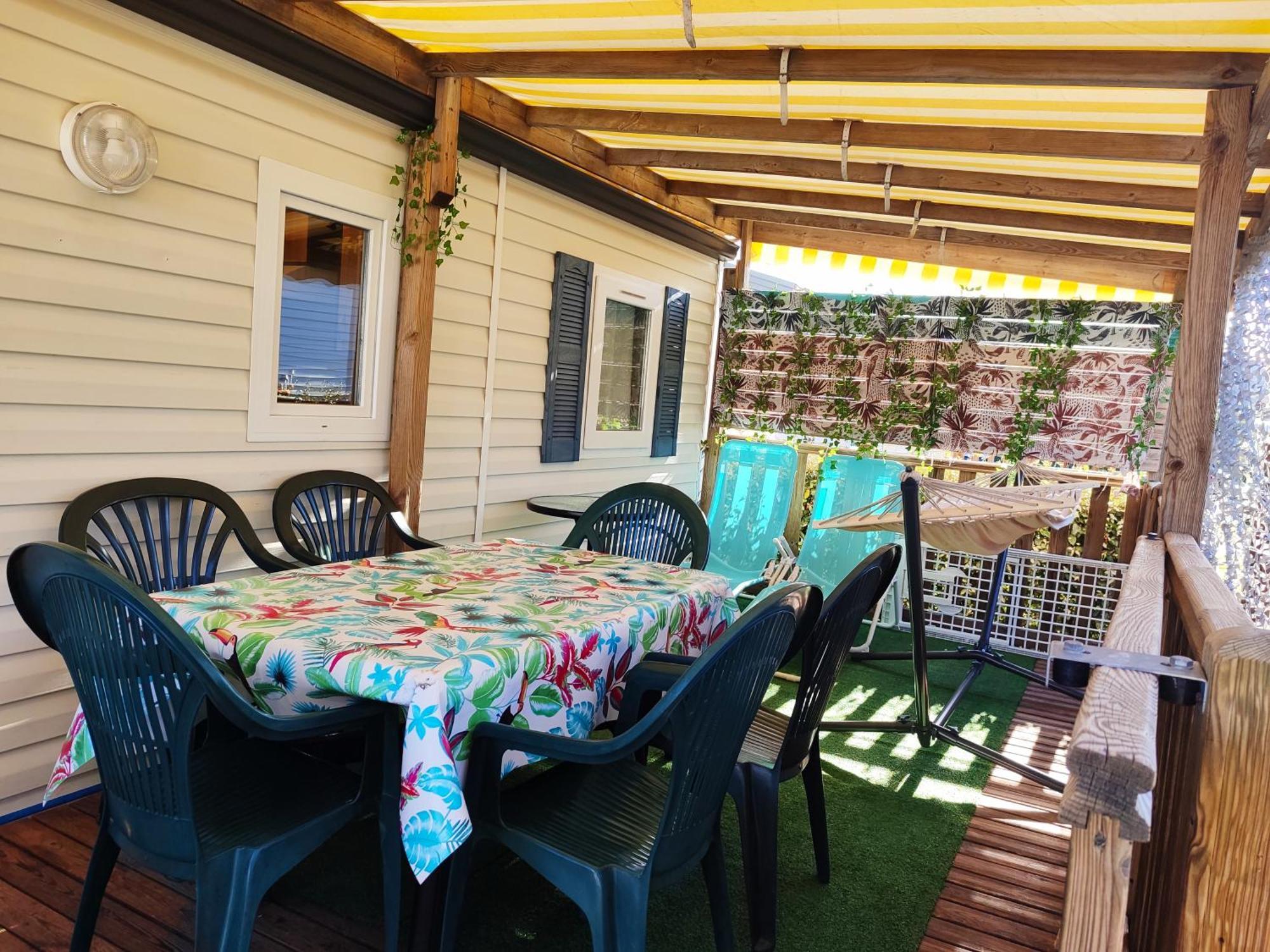 Mobilhome Au Camping Les Salins De La Gardiole Ex Camping Europe Vic-la-Gardiole Zewnętrze zdjęcie