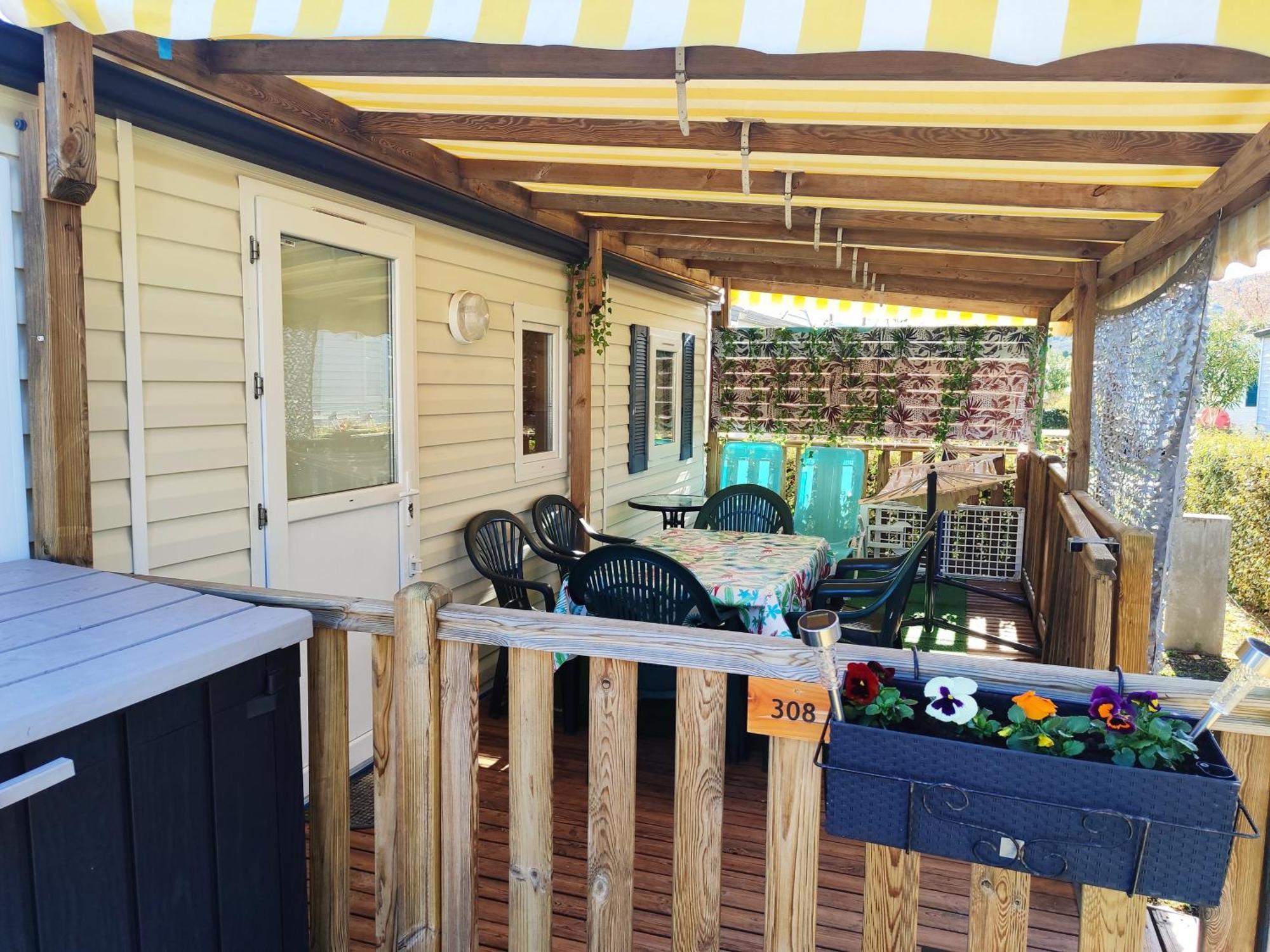 Mobilhome Au Camping Les Salins De La Gardiole Ex Camping Europe Vic-la-Gardiole Zewnętrze zdjęcie