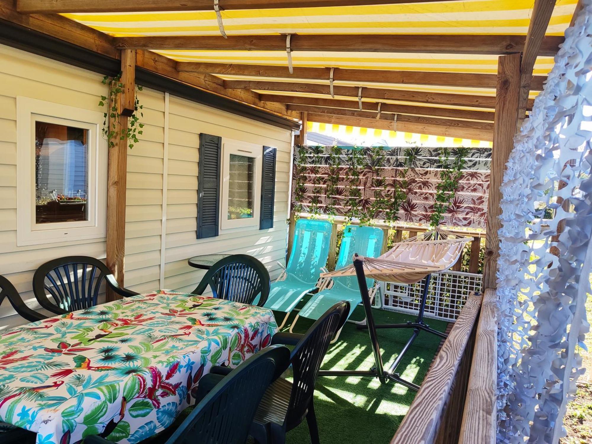 Mobilhome Au Camping Les Salins De La Gardiole Ex Camping Europe Vic-la-Gardiole Zewnętrze zdjęcie