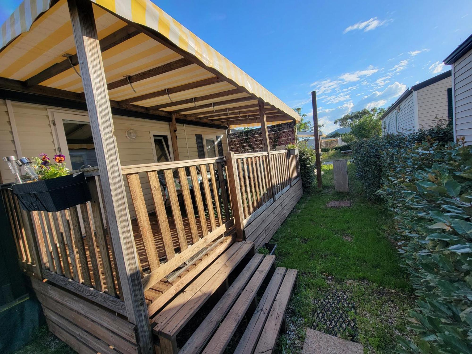 Mobilhome Au Camping Les Salins De La Gardiole Ex Camping Europe Vic-la-Gardiole Zewnętrze zdjęcie